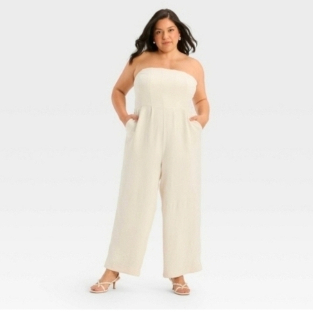 A New Day Women's Jumpsuit Polyester Midweight pull On Pockets Strapless Below